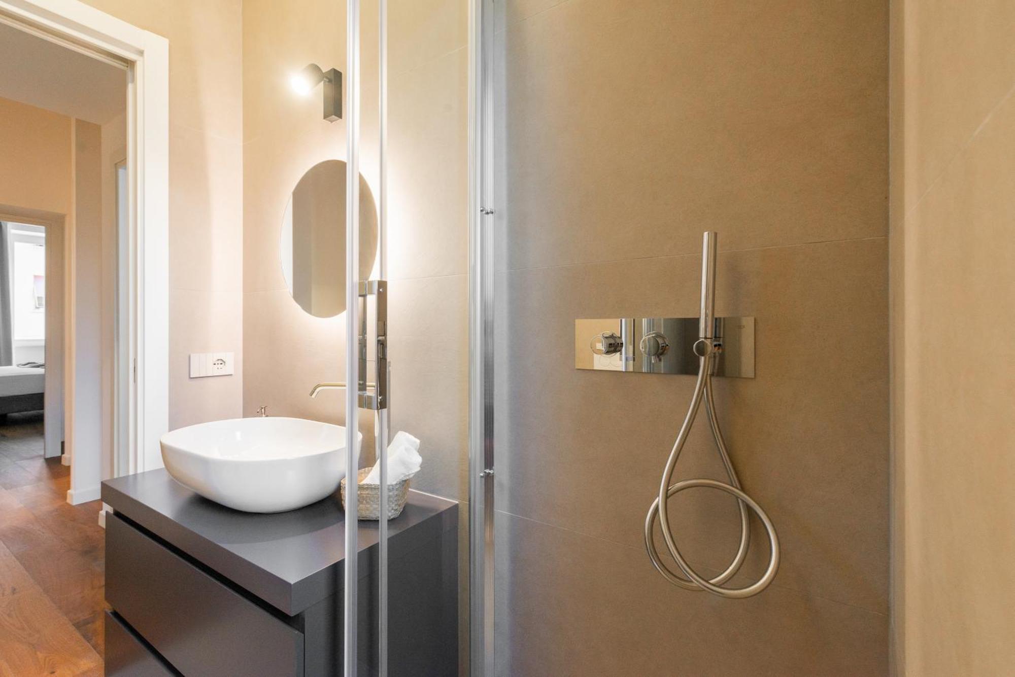Elegant Haven Re Di Roma By Hostand Apartment Exterior photo