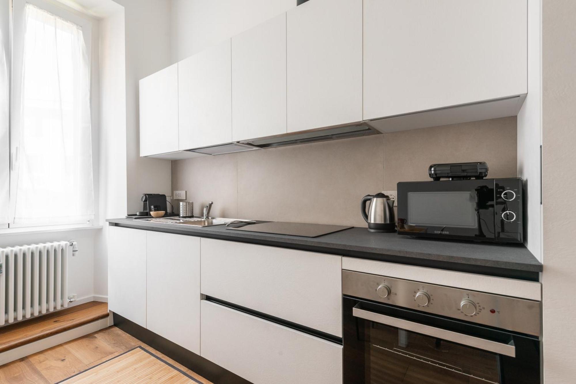 Elegant Haven Re Di Roma By Hostand Apartment Exterior photo